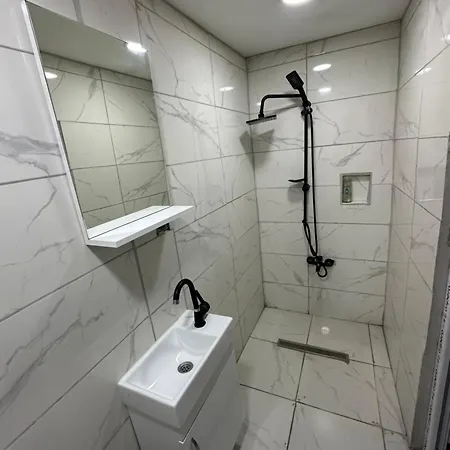 Apartment Uraz Apart
